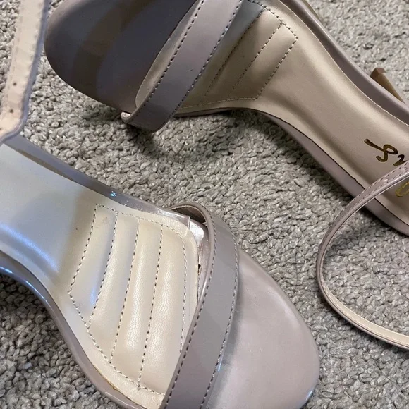 Lulu's Women's Taupe Strap Heels - Picture 6 of 7
